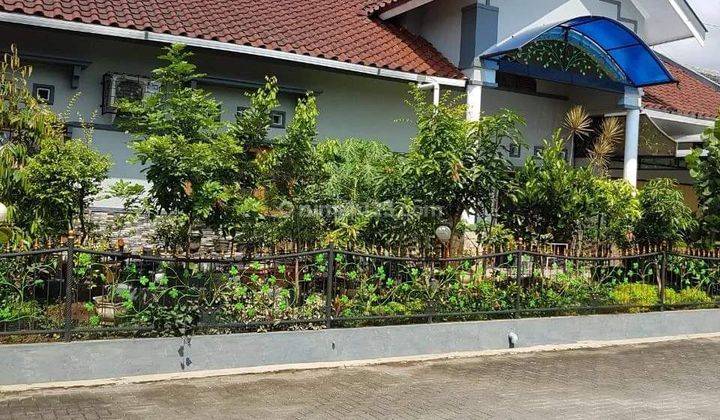 Rumah megah perum dekat taman Andhang Pangrenan Purwokerto 2