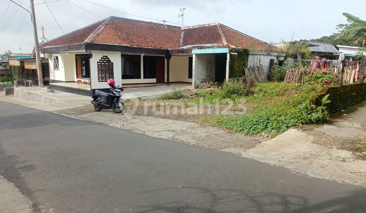 Empty Land with Rural Ambiance in Banteran Sumbang Purwokerto Empty Land with Rural Ambiance in Banteran Sumbang Purwokerto