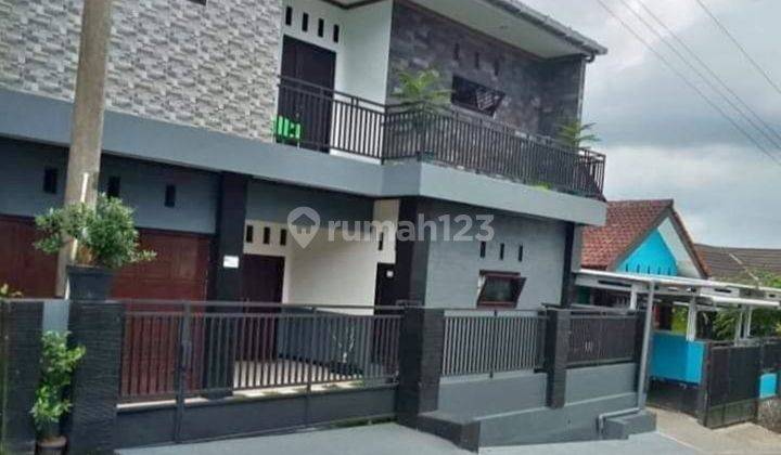 Rumah Tingkat Nuansa Pedesaan Dekat Wisata Baturaden Purwokerto 1