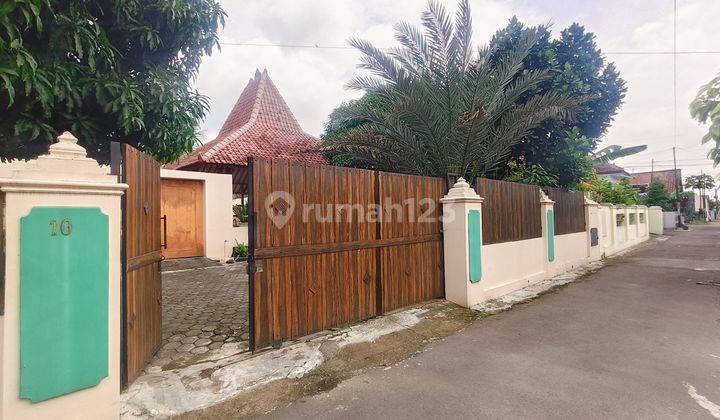 Rumah Mewah Bonus Kolam Renang, Pendopo Joglo Dekat Stasiun Purwokerto 1