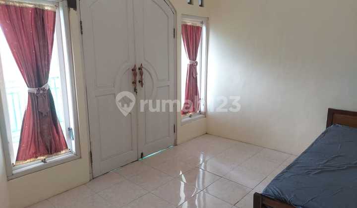 3 Floors 12 Doors Kos Complex Unsoed Campus Purwokerto 2