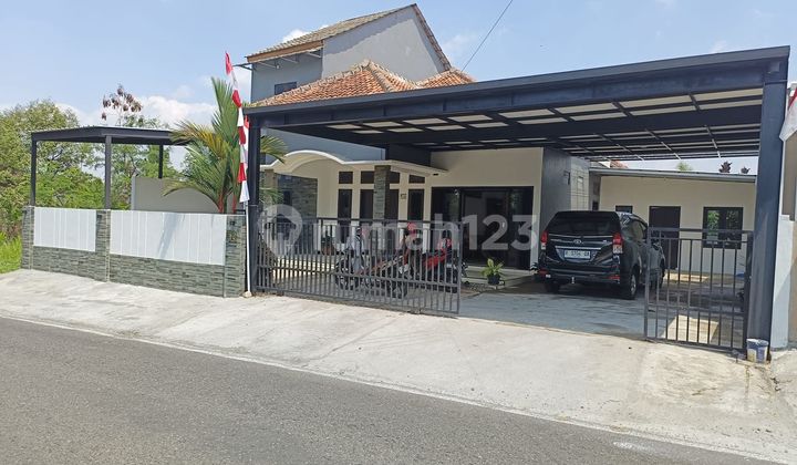 Rumah Megah Jln Raya Baturaden Timur Sumbang Banyumas