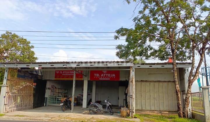 Strategic Shop House on the Side of Karangcegak Main Road, Sumbang, Purwokerto 2