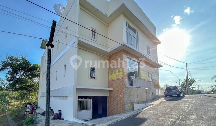 Exclusive Kos 24 Doors Near UII Campus Sleman Yogyakarta