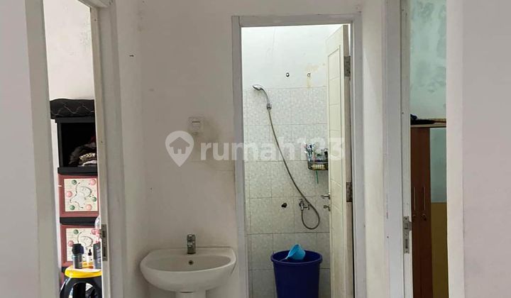 kamar mandi rumah siap huni perum graha