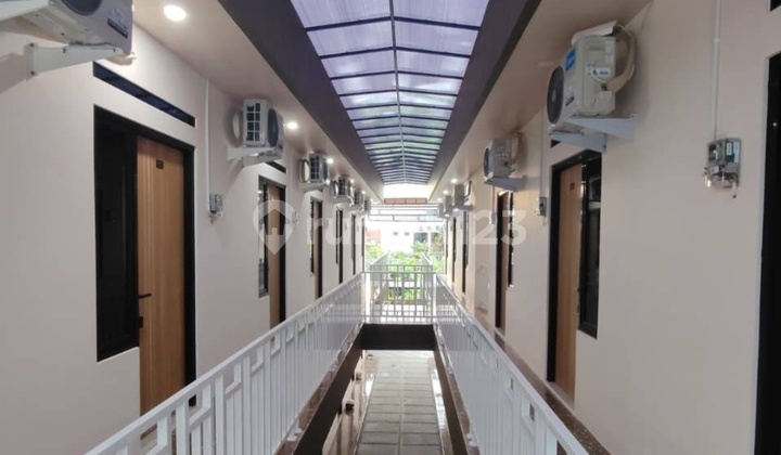 Kos Tingkat Eksklusif 24 Pintu Kompleks Kampus Unsoed Purwokerto Utara