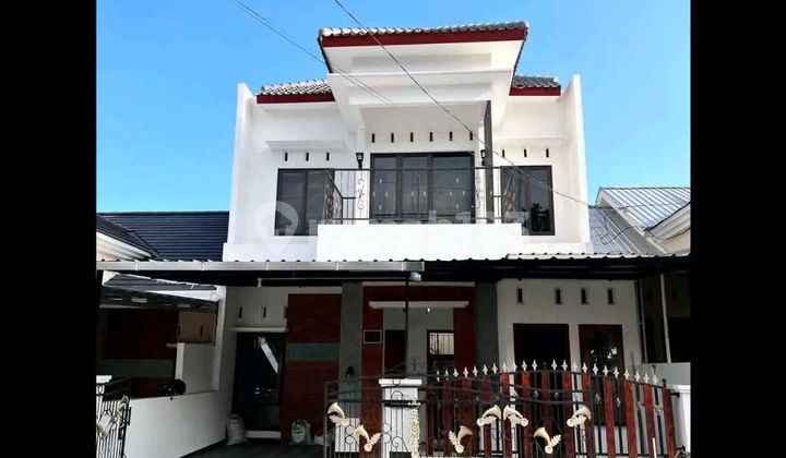 Rumah Mewah 2 Lantai Perum Dekat Alun Alun, Rita Mall Purwokerto Rumah Mewah 2 Lantai Perum Dekat Alun Alun, Rita Mall Purwokerto