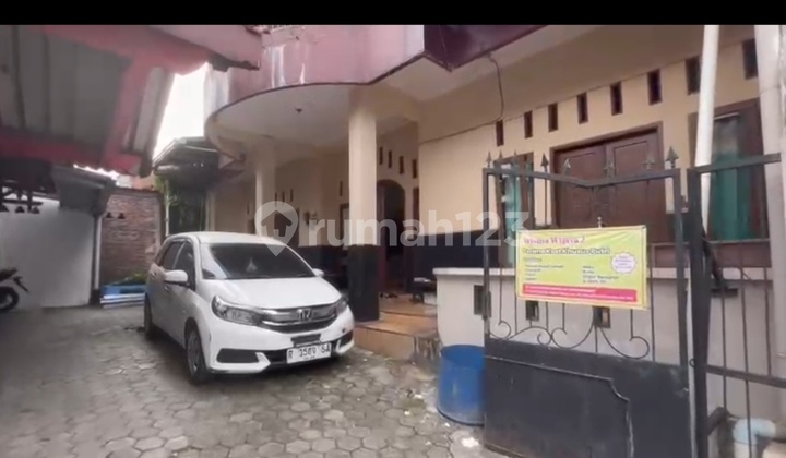 Kos Tingkat 13 Pintu Kompleks Kampus Unsoed Purwokerto