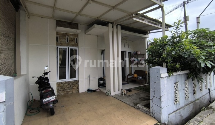 Rumah Hook Perum Duta Graha Karanggintung Purwokerto 2