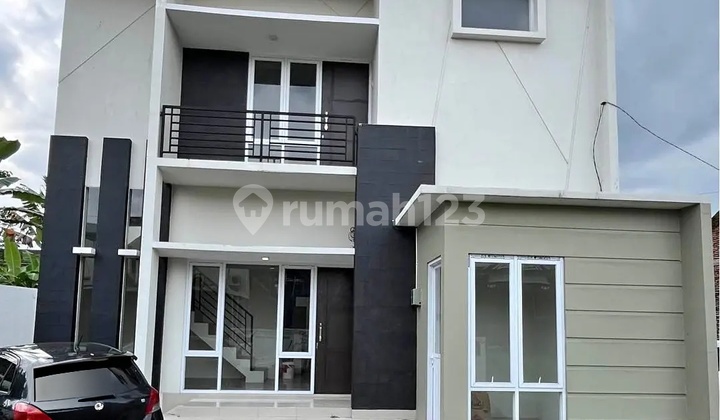 Exclusive 14-Door Boarding House Near Unsoed Campus Purwokerto Exclusive 14-Door Boarding House Near Unsoed Campus Purwokerto
