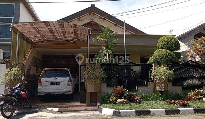 DIJUAL RUMAH MEWAH DI PERUMAHAN PERMATA HIJAU, TLOGOMAS, KOTA MALANG 1