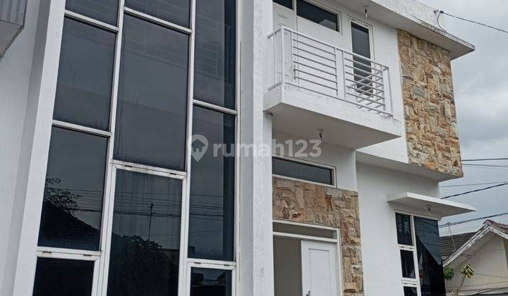 DIJUAL RUMAH MINIMALIS MODERN BARU DI JALAN IKAN HIU, SOEKARNO HATTA, KOTA MALANG 2