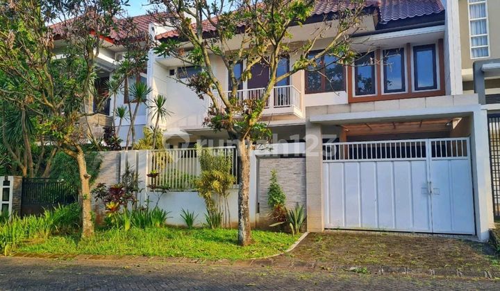 Dijual Rumah Modern Mewah Di Jalan Taman Srigunting Golf, Araya, Kota Malang 2