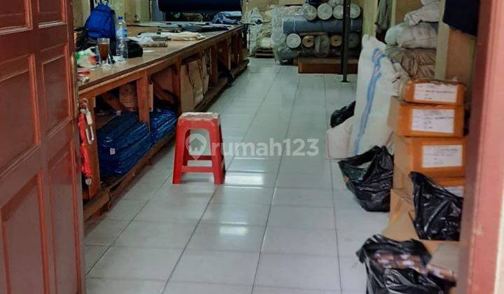 dhyana Rumah ukuran 10.3x20m di Jelambar 2