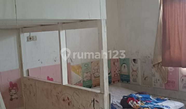 Dhyana For rent, a house measuring 4.5x15m, suitable for business in Jelambar. 2