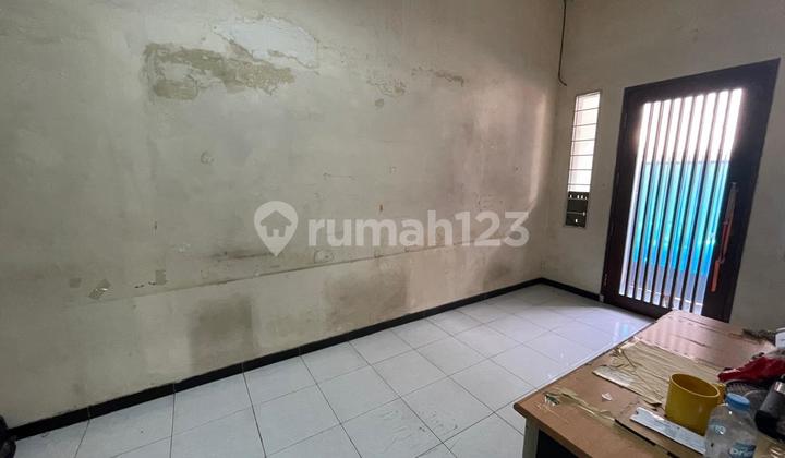 dhyana Disewa rumah ukuran 5x15m di jelambar 2