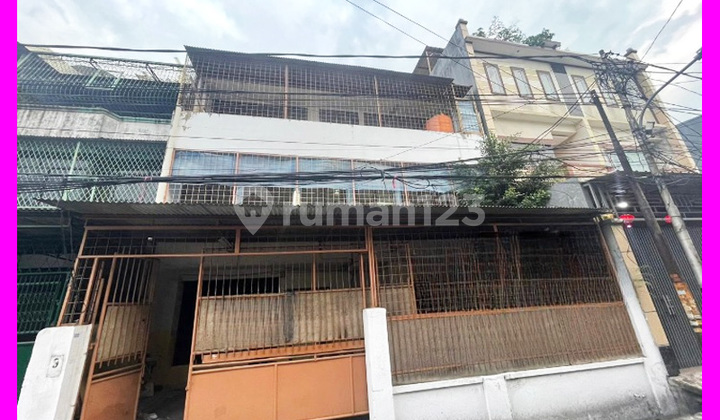 Dhyana Rumah ukuran 10.3x20m di Jelambar Dhyana Rumah ukuran 10.3x20m di Jelambar