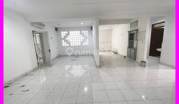 Dhyana Disewa Rumah Uk 15x15m di Komplek Kavling Polri Jelambar 1