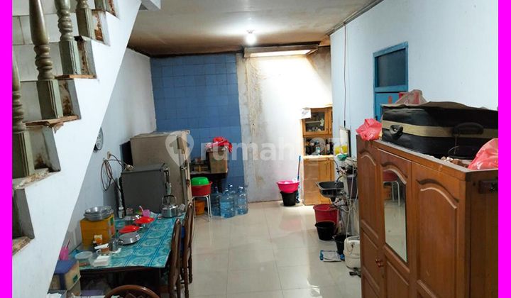 Dhyana Rumah Ukuran 6.7X16.7m di Jelambar