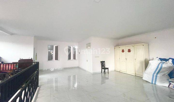 Dhyana Rumah Baru Uk 10x21.5m Fullfurnish di Komplek Arwana Jembatan Dua 12