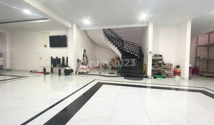 Dhyana Rumah Baru Uk 10x21.5m Fullfurnish di Komplek Arwana, Jembatan Dua 3