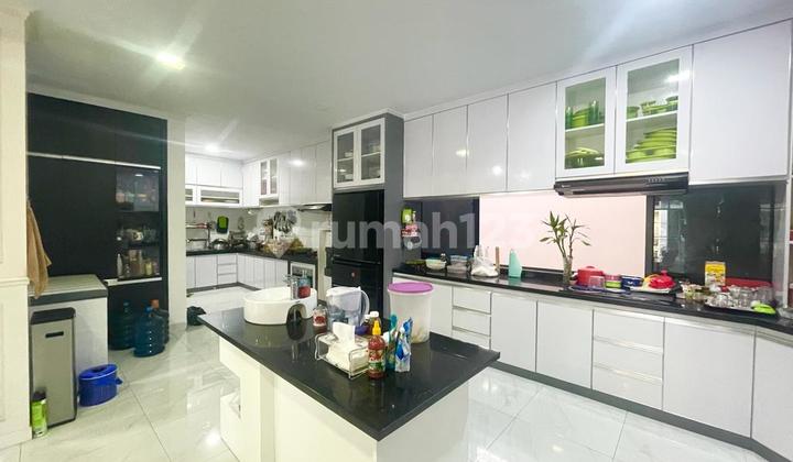 Dhyana Rumah Baru Uk 10x21.5m Fullfurnish di Komplek Arwana, Jembatan Dua 9