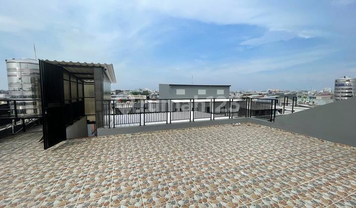 Dhyana Rumah Baru 4.5 Lantai Lokasi Bagus di Jelambar 2