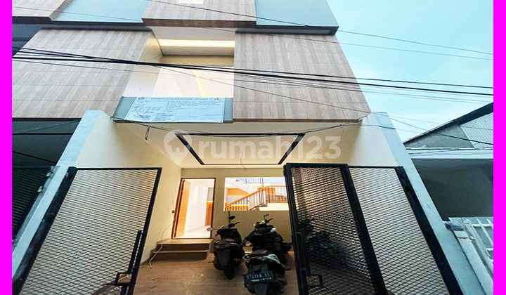 Dhyana Rumah baru semi furnish uk 3.5x11m di Tanjung Duren