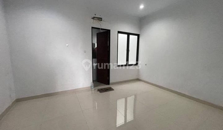 Dhyana Disewa Rumah Uk 5x15m di Komplek Kavling Polri 2