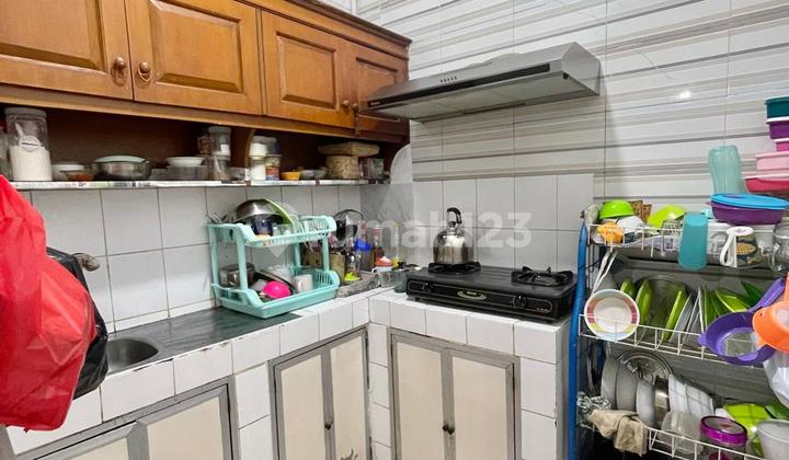 Dhyana Rumah uk 5x13m hadap timur di tanjung duren 2