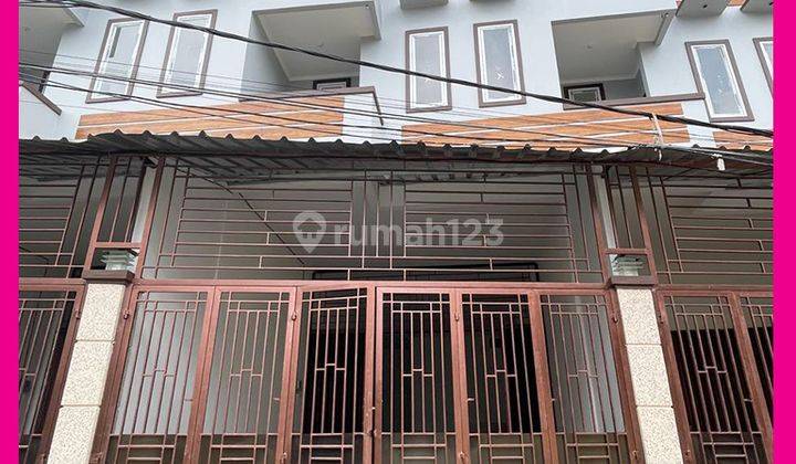 Dhyana Rumah Baru Uk 5x16.5m di Komplek Jelambar 1