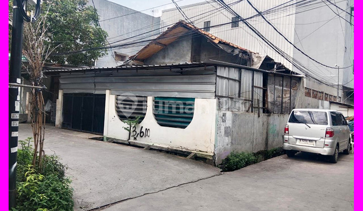 Dhyana Rumah tua uk 10x20m di jelambar Dhyana Rumah tua uk 10x20m di jelambar