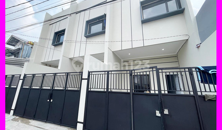 Dhyana Rumah Baru Uk 4.3X12m di Jelambar