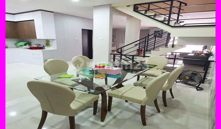 Dhyana Rumah Ukuran 7X15m di Tanjung Duren