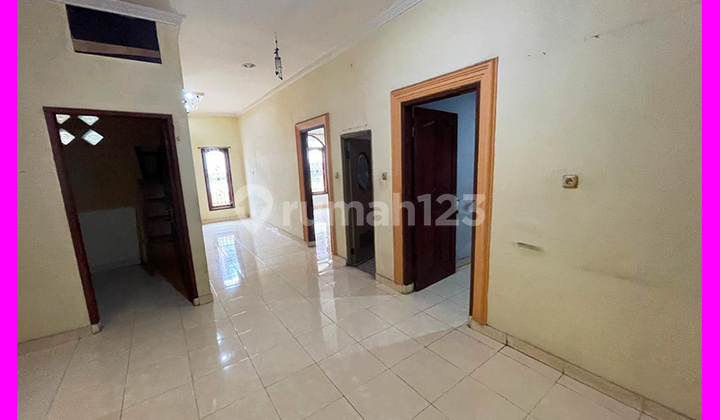 Dhyana Disewa Rumah Ukuran 9X12m di Jelambar Dhyana Disewa Rumah Ukuran 9X12m di Jelambar