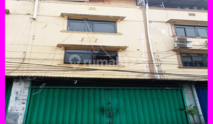 Dhyana Disewakan rumah ukuran 4.5x15m bisa dagang di jelambar Dhyana Disewakan rumah ukuran 4.5x15m bisa dagang di jelambar