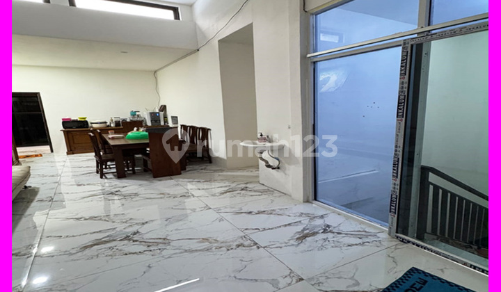 Dhyana Rumah full furnish uk 7x20m di komplek dutamas