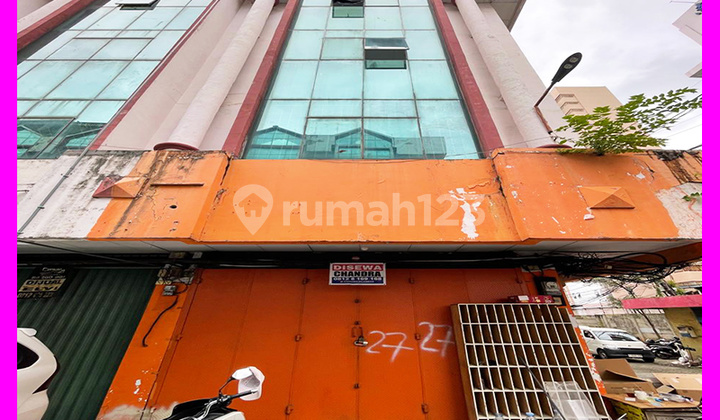 Dhyana Rents Out 5X15m Shop House in the Sentra Latumenten Jelambar Shop House Complex