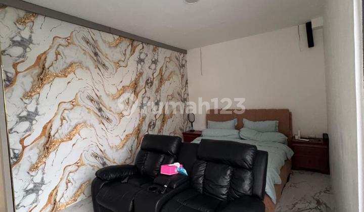 Dhyana Rumah Full Furnish Ukuran 7X20m di Komplek Dutamas 2