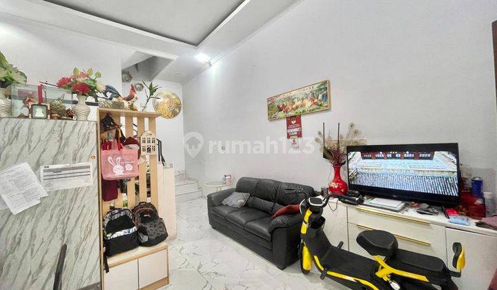 Dhyana Rumah Uk 4x14m Lokasi Bagus di Jelambar 6