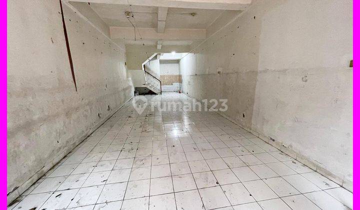 dhyana Rumah plong ukuran 4x22m di komplek kavling polri 1