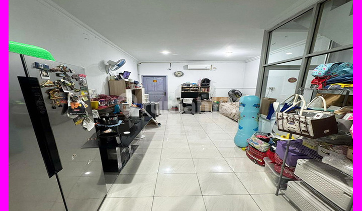 Dhyana Rumah ukuran 4x16m jalan lebar di jelambar