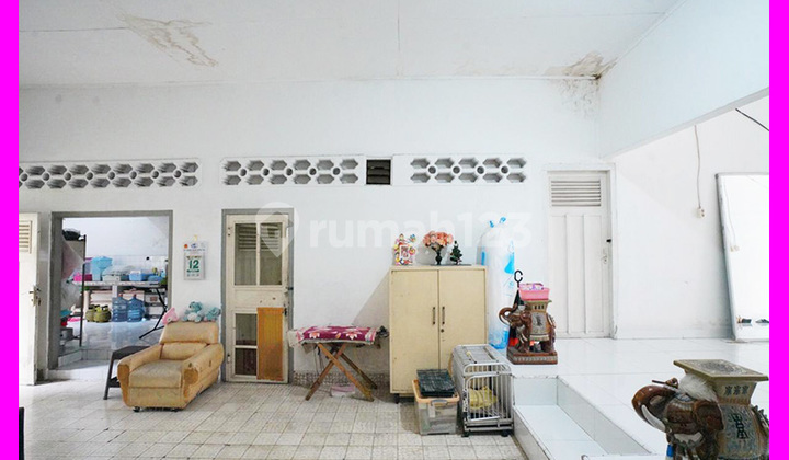 Dhyana Rumah Hitung Tanah di Karang Anyar Sawah Besar