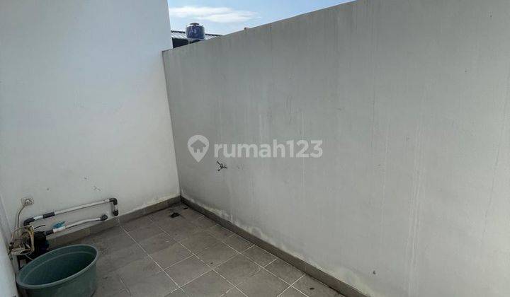 dhyana Rumah sewa ukuran 5x20m lokasi bagus di duri kepa 2