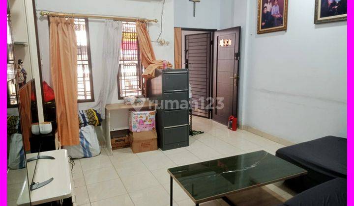 Dhyana Rumah Ukuran 4x15m di Jelambar 1