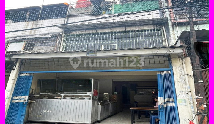 Dhyana Rumah ukuran 4.3x12m bisa dagang di jelambar Dhyana Rumah ukuran 4.3x12m bisa dagang di jelambar