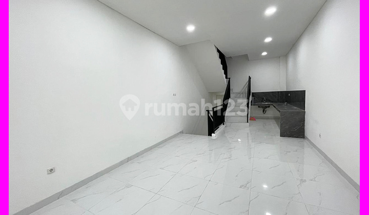 Dhyana Rumah Semi Baru Ukuran 4X20m di Jelambar