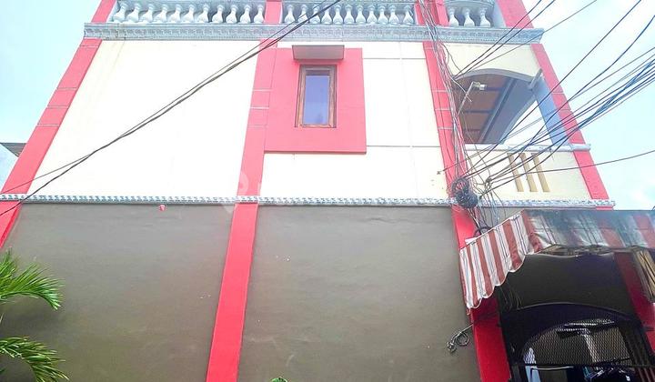 Dhyana Kost Jelambar Size 8x17m 2