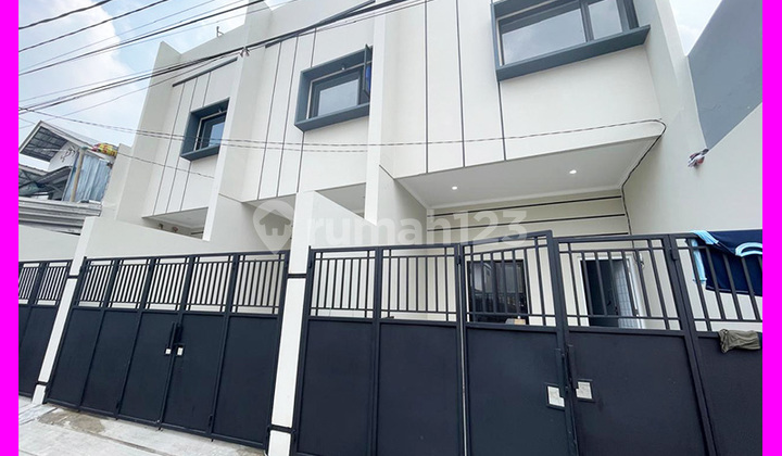 Dhyana Rumah baru ukuran 4.3x12m di jelambar