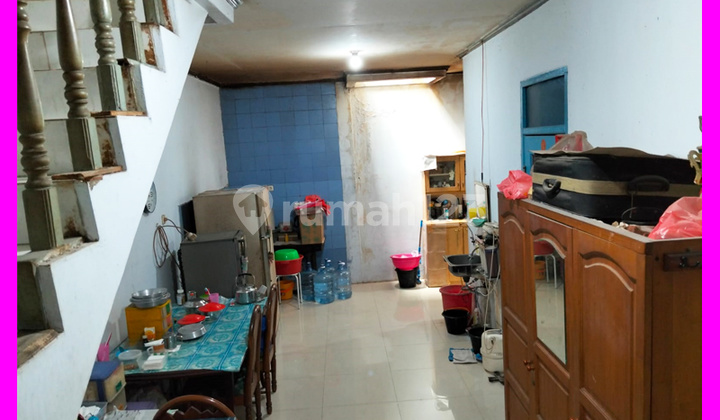 Dhyana House Size 6.7x17m in Jelambar